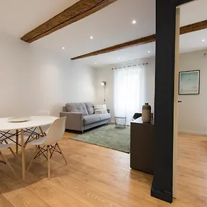 https://appartement-1-neuf-sur-le-port-a-cote-de-la-plage.fr-provencehotel.com
